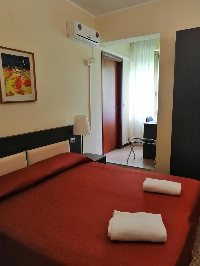 Hotel Palace Varazze Exterior photo
