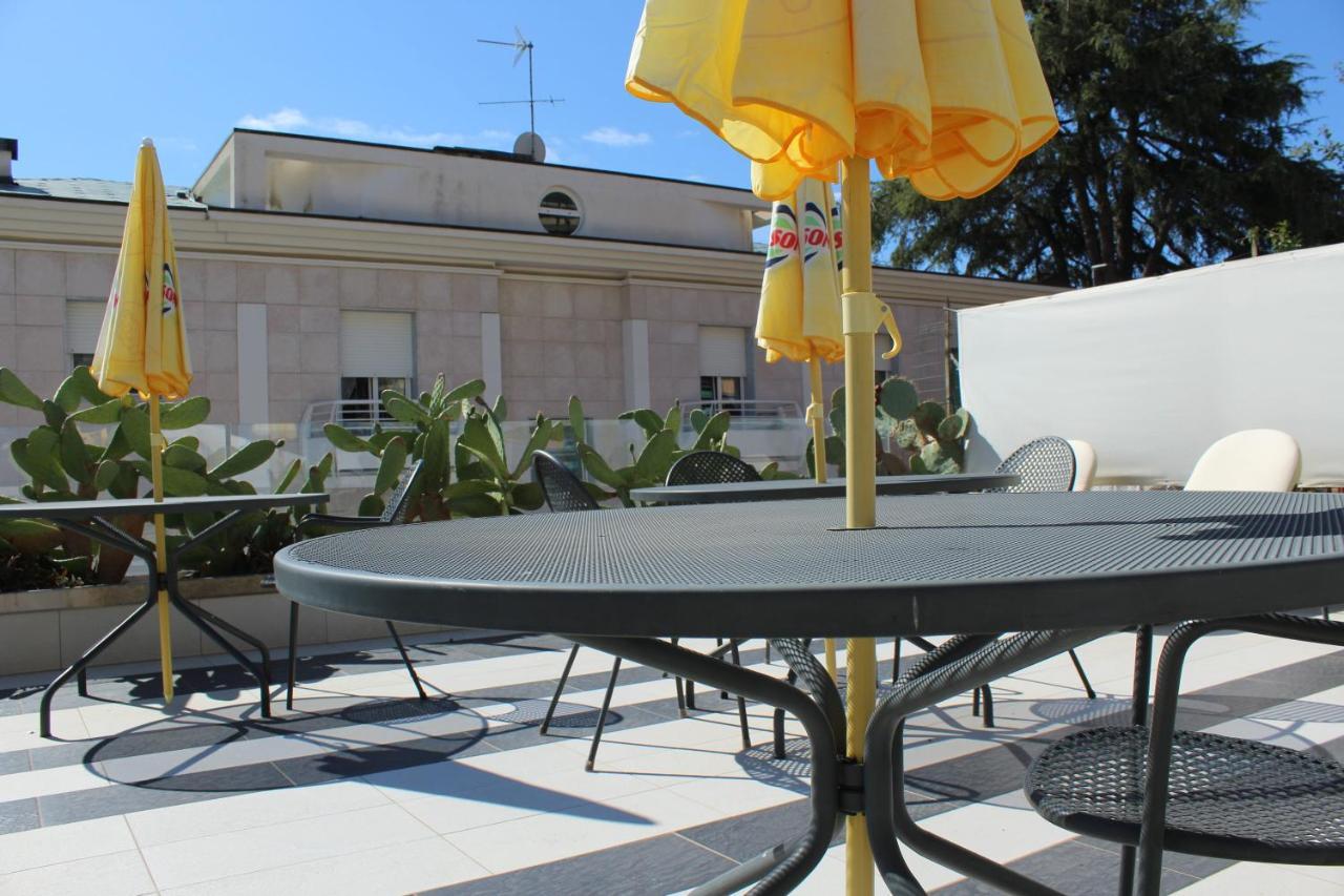 Hotel Palace Varazze Exterior photo