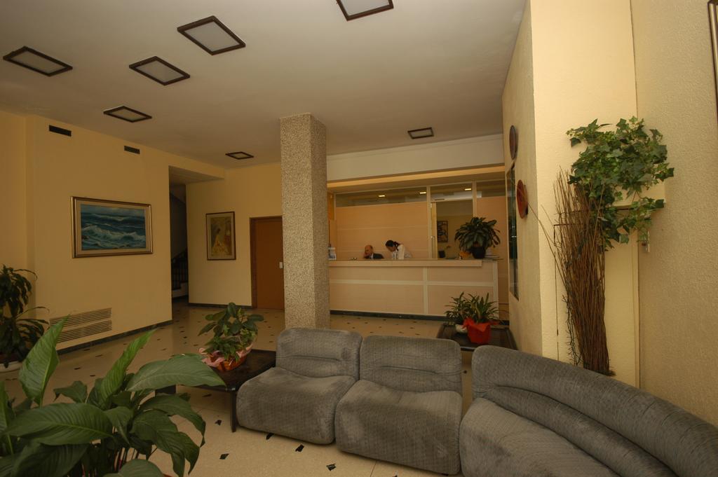 Hotel Palace Varazze Exterior photo